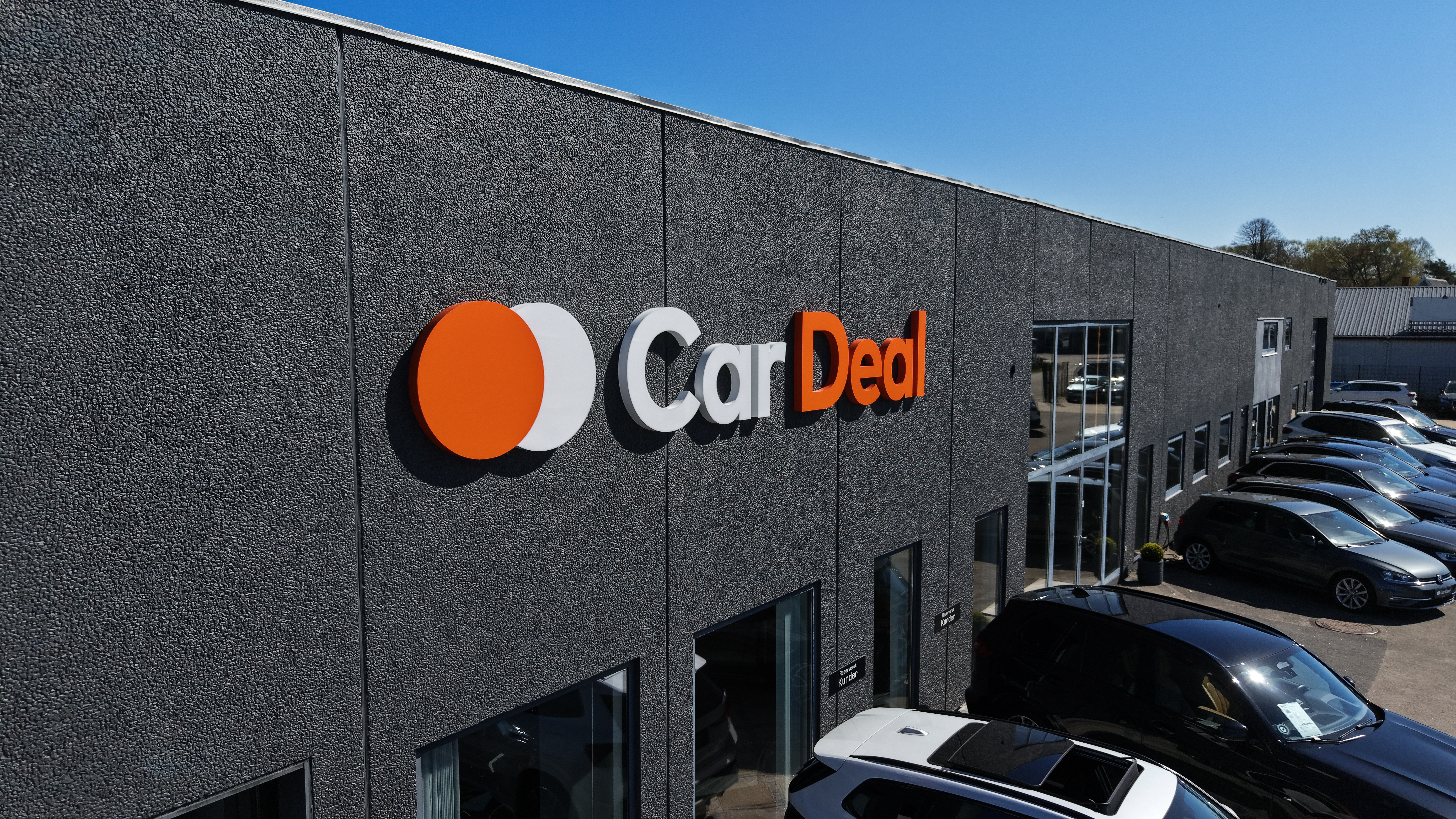 Car Deal forretning i Hillerød